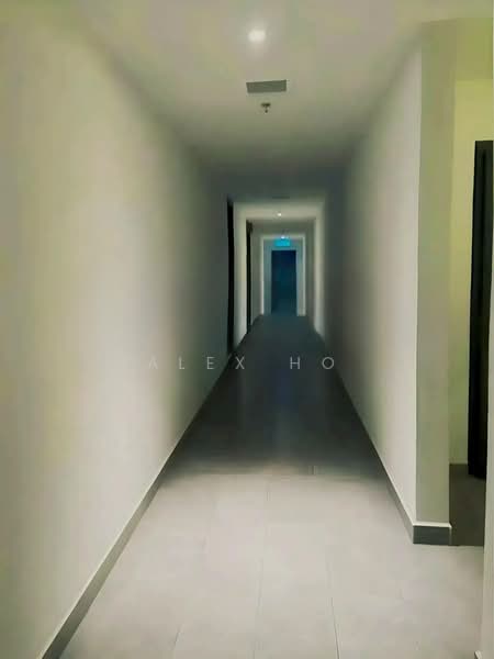 Service Residence for Sale at Suasana @ Utropolis - Alex Ho - Corridor - PropertyGuru.com.my