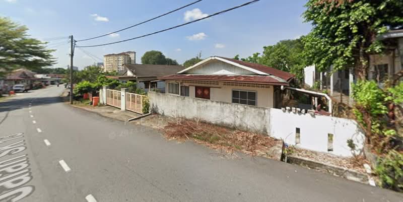 Rumah Teres 1-Tingkat untuk Dijual di Seri Kembangan (Selangor) - Terry Yee - Exterior - PropertyGuru.com.my