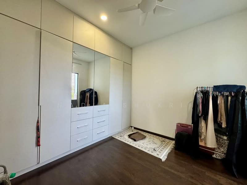 Semi-Detached House for Sale in Bukit Jelutong (Shah Alam) - Nadia Shukri - Bedroom - PropertyGuru.com.my