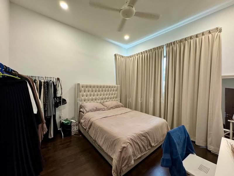 Semi-Detached House for Sale in Bukit Jelutong (Shah Alam) - Nadia Shukri - Bedroom - PropertyGuru.com.my