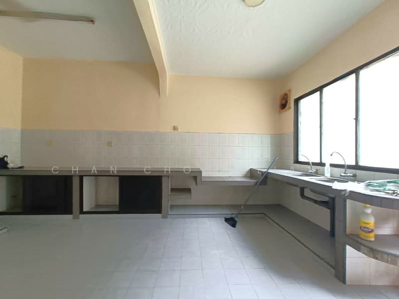 Rumah Teres 2 Tingkat untuk Dijual di Usj 2 (Subang Jaya) - Chan Chong Liang - Kitchen - PropertyGuru.com.my