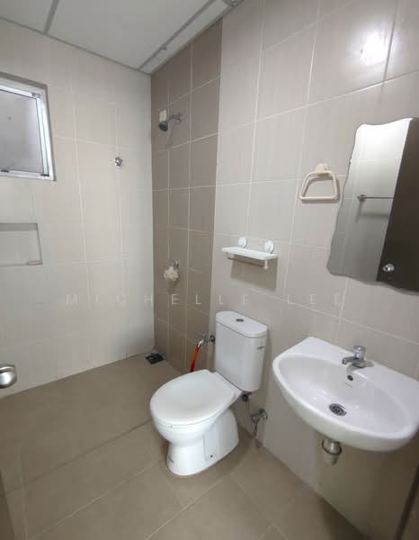 Pangsapuri untuk Disewa di Akasia Apartment - Michelle Lee - Bathroom - PropertyGuru.com.my