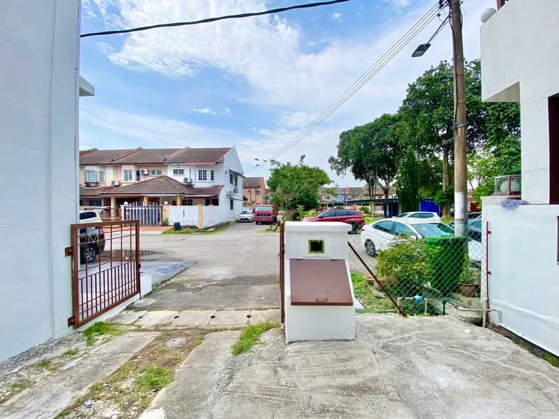 Rumah Teres 2 Tingkat untuk Dijual di Taman Sri Andalas (Klang) - Mala Palanisamy - PropertyGuru.com.my
