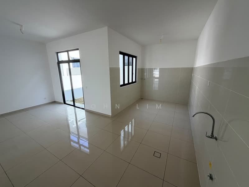 Cluster House for Sale in Iskandar Puteri (Nusajaya) (Johor) - John Lim - Kitchen - PropertyGuru.com.my
