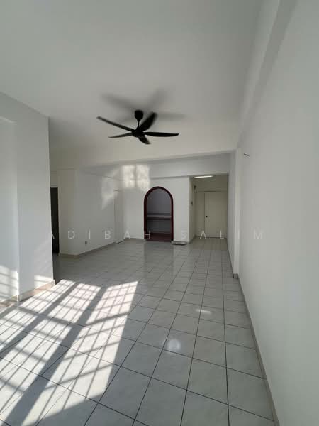 Apartment for Sale at Pangsapuri Sri Angkasa - Adibah Salim - Living Room - PropertyGuru.com.my