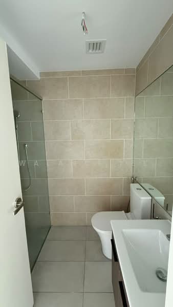 Servis Apartment untuk Dijual di Est8 - Walance Lee - Bathroom - PropertyGuru.com.my