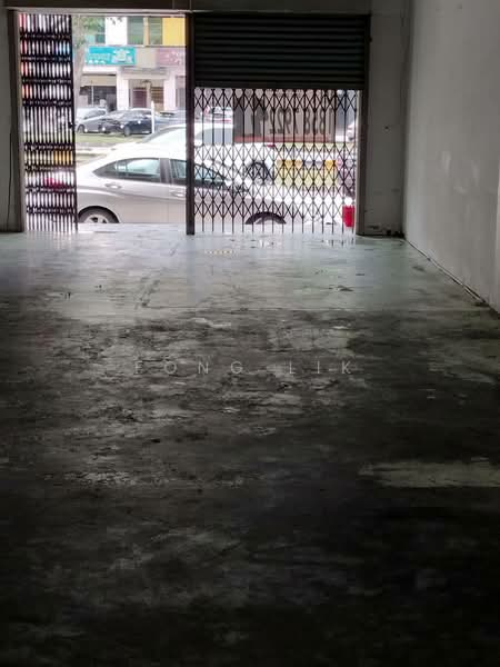 Shop for Rent in Taman Desa Cemerlang (Ulu Tiram) - Fong Lik - Exterior - PropertyGuru.com.my