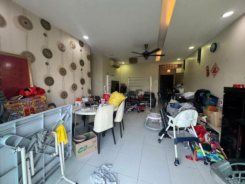 Apartment for Sale at M'tiara - Yvonne Lim - Living Room - PropertyGuru.com.my