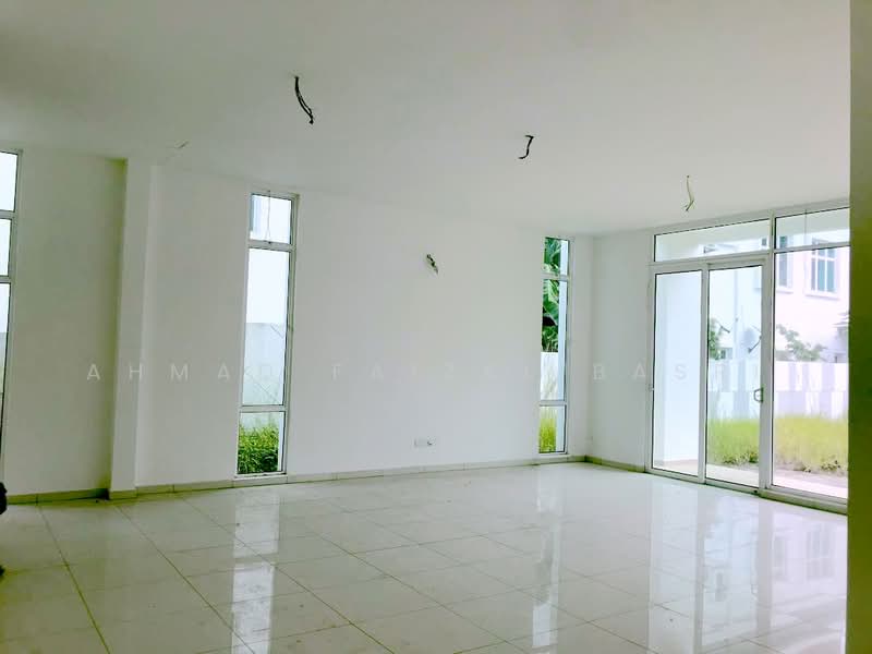 Rumah Banglo untuk Dijual di Bukit Katil (Melaka) - Ahmad Faizal Basri - Living Room - PropertyGuru.com.my