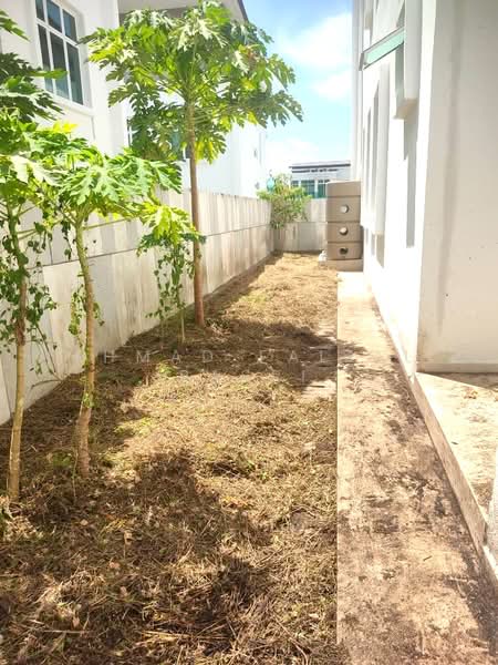 Rumah Banglo untuk Dijual di Bukit Katil (Melaka) - Ahmad Faizal Basri - Exterior - PropertyGuru.com.my