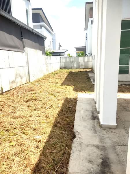 Rumah Banglo untuk Dijual di Bukit Katil (Melaka) - Ahmad Faizal Basri - Exterior - PropertyGuru.com.my