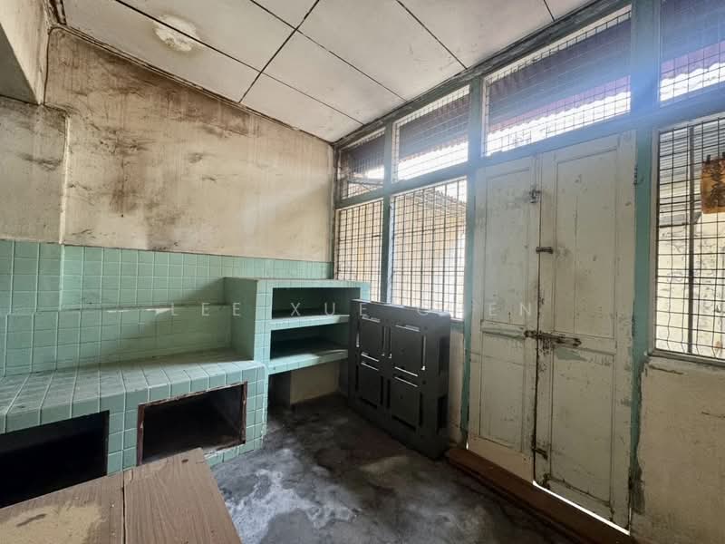 Shop for Rent in George Town (Penang) - Lee Xue Chen - Kitchen - PropertyGuru.com.my