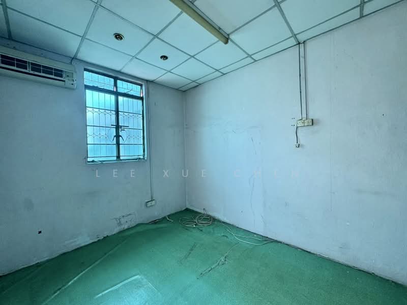 Shop for Rent in George Town (Penang) - Lee Xue Chen - Interior - PropertyGuru.com.my