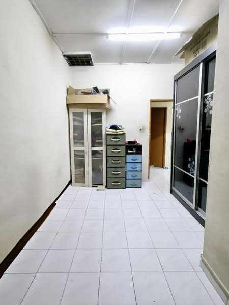 1-storey Terraced House for Sale in Taman Megah Ria (Masai) - May Lee - Interior - PropertyGuru.com.my