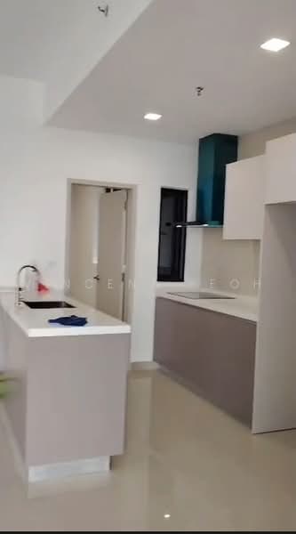 Servis Apartment untuk Dijual di Residensi Ava @ Kiara Bay - Vincent Yeoh - Kitchen - PropertyGuru.com.my