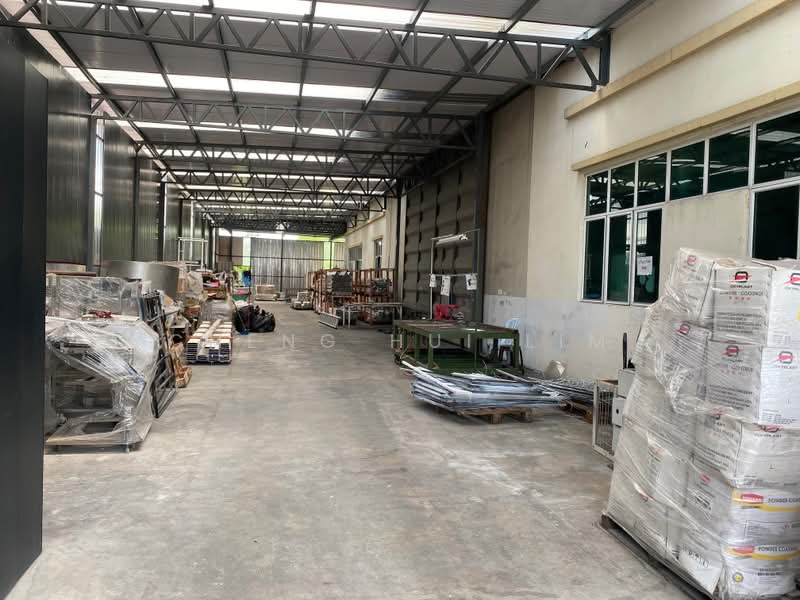 Semi-D Factory for Rent in Balakong (Selangor) - Cheng Hui Lim - Interior - PropertyGuru.com.my