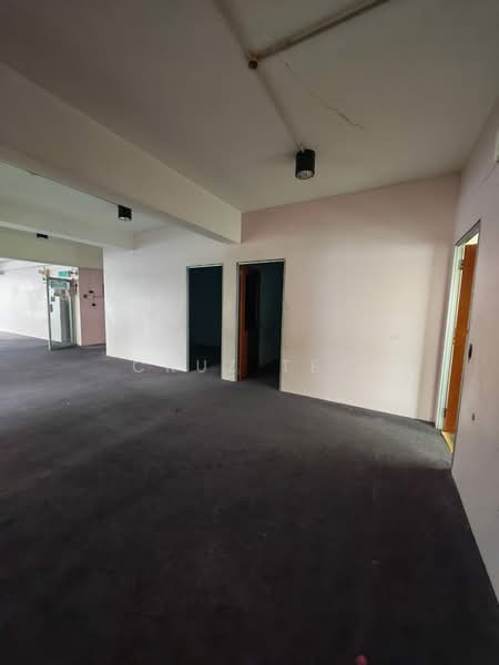 Shop / Office untuk Dijual di Puchong (Selangor) - CRUZ TEO - Interior - PropertyGuru.com.my