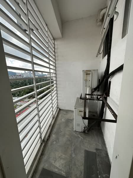 Pejabat untuk Dijual di Petaling Jaya (Selangor) - Khairil Anwar Sirajudin - Balcony - PropertyGuru.com.my