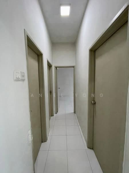 Servis Apartment untuk Dijual di Jentayu Residensi @ Tampoi - Daniel Yong - Corridor - PropertyGuru.com.my