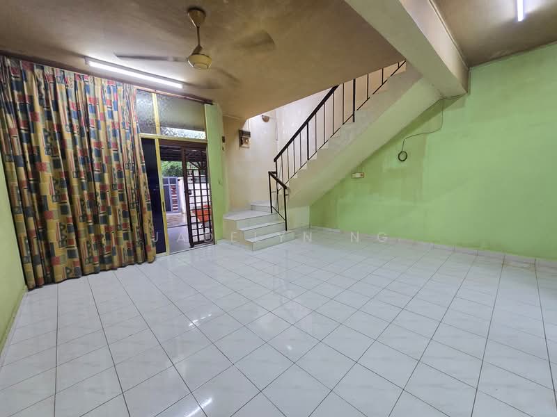 Rumah Teres 2-Tingkat untuk Dijual di Saleng (Senai) - Jadelyn Ng - PropertyGuru.com.my