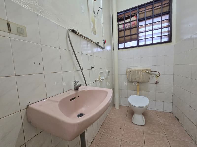 Rumah Teres 2-Tingkat untuk Dijual di Saleng (Senai) - Jadelyn Ng - PropertyGuru.com.my