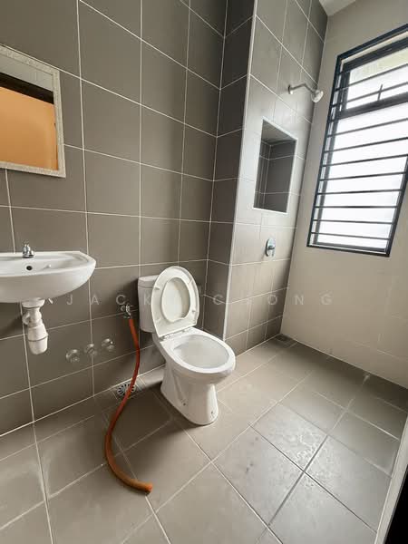 2-storey Terraced House for Sale in Telok Panglima Garang (Selangor) - JACKY CHONG - Bathroom - PropertyGuru.com.my