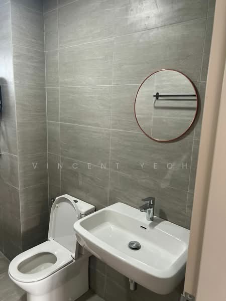 Servis Apartment untuk Dijual di Residensi Ava @ Kiara Bay - Vincent Yeoh - Bathroom - PropertyGuru.com.my
