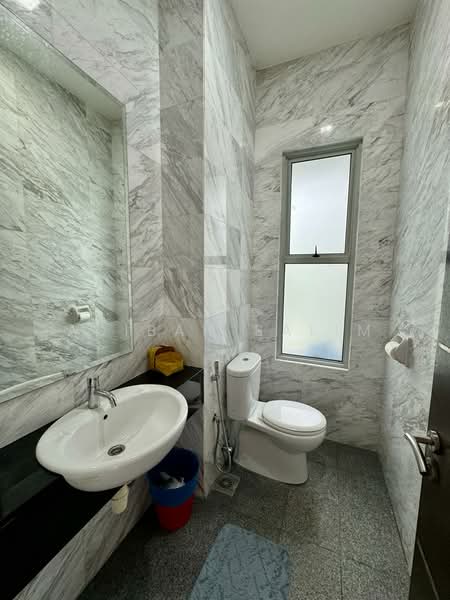 Rumah Banglo untuk Dijual di Seksyen 13 (Shah Alam) - Adibah Salim - Bathroom - PropertyGuru.com.my