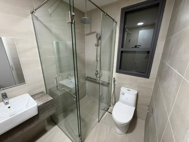 Servis Apartment untuk Disewa di Edelweiss @ Tropicana Gardens - Junn Wong - Bathroom - PropertyGuru.com.my