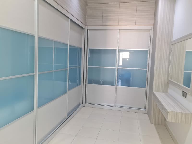 Condominium for Sale at I-Regency Condominium (Ideal Regency) - Lilly . - Interior - PropertyGuru.com.my