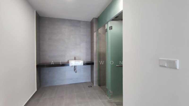 Servis Apartment untuk Dijual di The Pano - Alice Wong - Bathroom - PropertyGuru.com.my