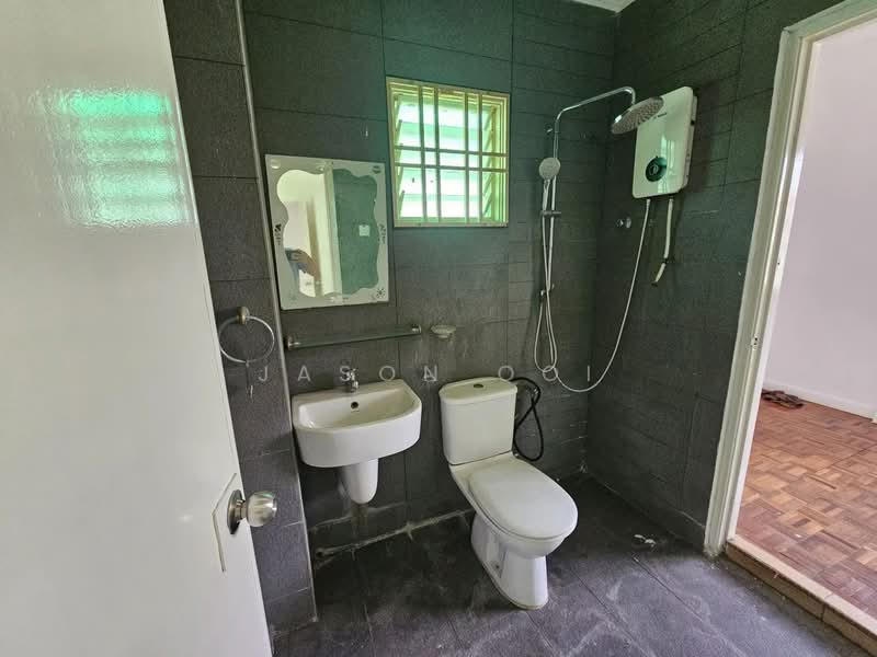 Rumah Teres 2 Tingkat untuk Dijual di Putra Heights (Subang Jaya) - Jason Ooi - Bathroom - PropertyGuru.com.my
