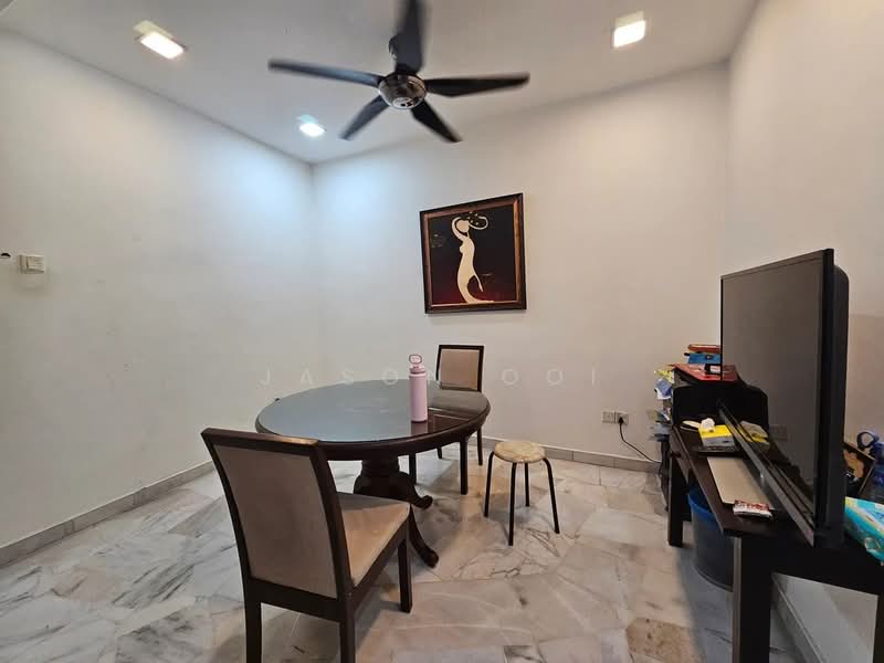 Rumah Teres 2 Tingkat untuk Dijual di Putra Heights (Subang Jaya) - Jason Ooi - Dining Room - PropertyGuru.com.my