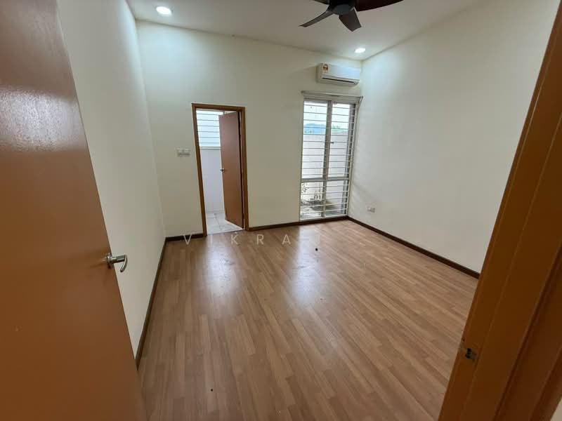 Cluster House for Sale in Taman Anggun (Rawang) - Vikram . - Interior - PropertyGuru.com.my