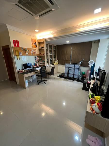 Rumah Berkembar untuk Dijual di Cheras (Selangor) - Nick Yap - Study - PropertyGuru.com.my