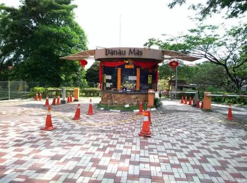 Rumah Berkembar untuk Dijual di Cheras (Selangor) - Nick Yap - Exterior - PropertyGuru.com.my