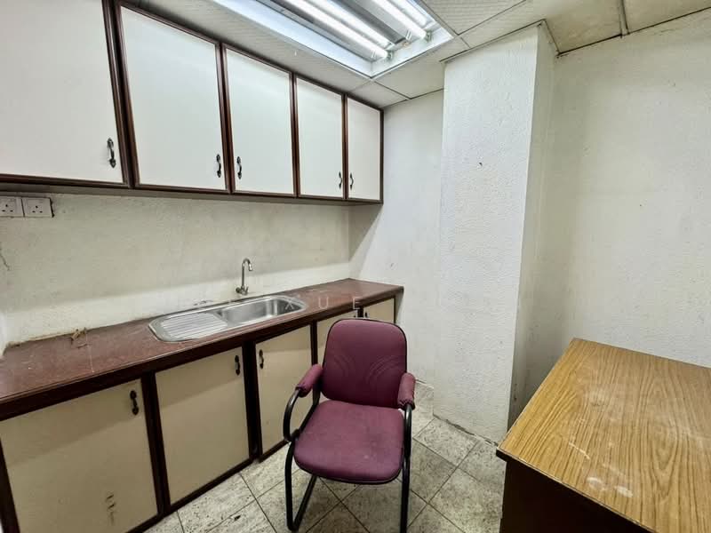 Shop for Rent in George Town (Penang) - Lee Xue Chen - Kitchen - PropertyGuru.com.my