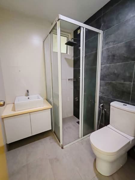 Servis Apartment untuk Dijual di Impiria Residensi Bukit Tinggi Klang - Mages . - Bathroom - PropertyGuru.com.my