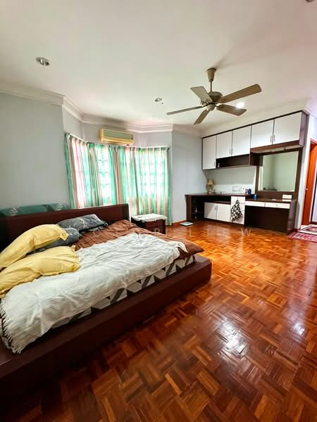 Rumah Teres 2 Tingkat untuk Dijual di Seksyen 9 (Kota Damansara) - Victor Liew - Bedroom - PropertyGuru.com.my
