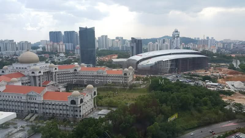 Kondominium untuk Dijual di Sri Putramas III / Royal Regent - Peggy Lim - Exterior - PropertyGuru.com.my