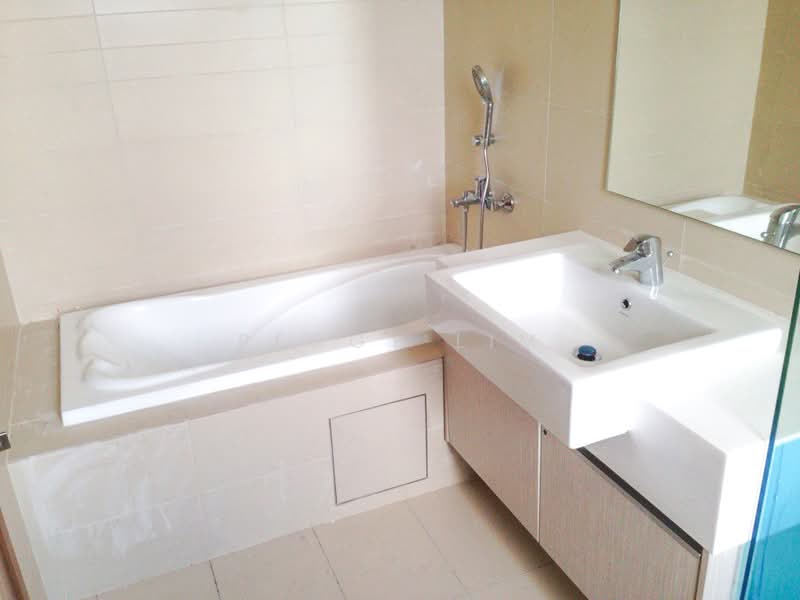 Kondominium untuk Dijual di Sri Putramas III / Royal Regent - Peggy Lim - Bathroom - PropertyGuru.com.my