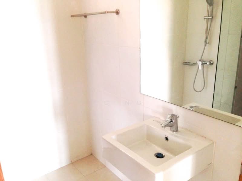 Kondominium untuk Dijual di Sri Putramas III / Royal Regent - KC Ng - Bathroom - PropertyGuru.com.my