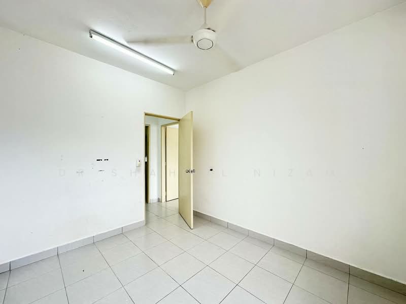 Pangsapuri untuk Dijual di Seri Intan Apartment - Dr Shahril Nizam - Interior - PropertyGuru.com.my