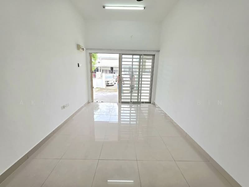 Rumah Teres 2-Tingkat untuk Dijual di Taman Indah Klia (Sepang) - Akramin Firdaus Bin Mokhtar - PropertyGuru.com.my