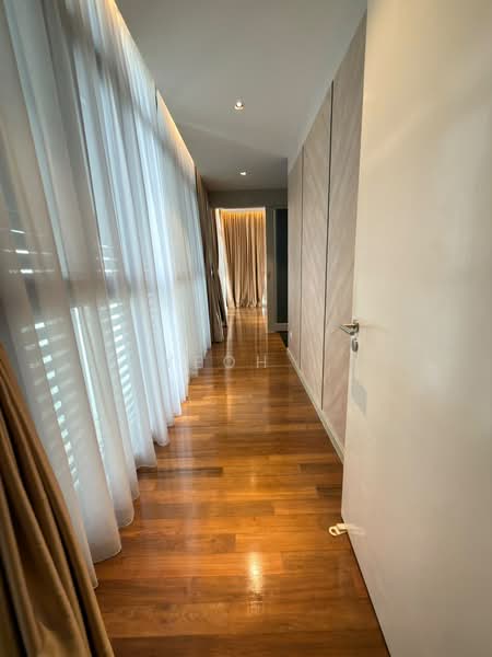 Kondominium untuk Disewa di Setia V Residences - Yeoh . - Corridor - PropertyGuru.com.my
