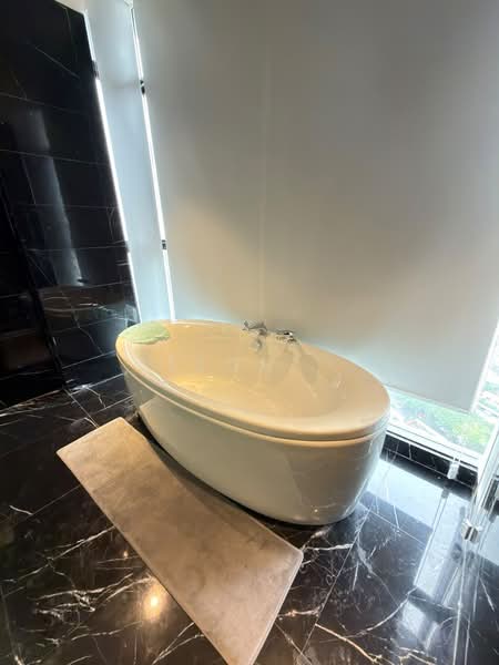 Kondominium untuk Disewa di Setia V Residences - Yeoh . - Bathroom - PropertyGuru.com.my