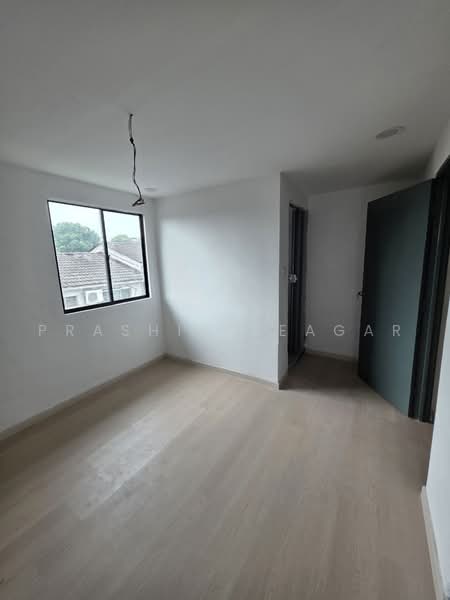 Rumah Teres 2 Tingkat untuk Dijual di Taman Desa Cemerlang (Ulu Tiram) - Prashin Seagar - PropertyGuru.com.my
