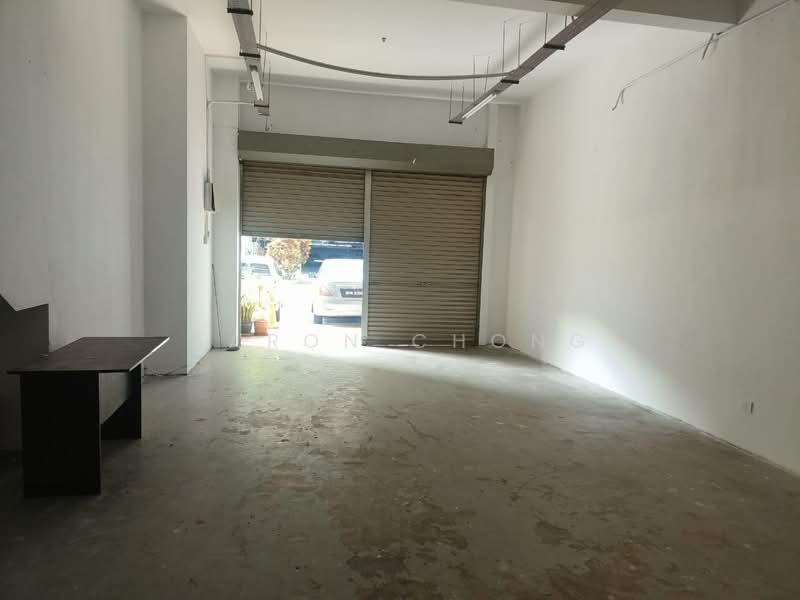 Shop for Rent in Bandar Bukit Puchong (Puchong) - Aaron Chong - Interior - PropertyGuru.com.my