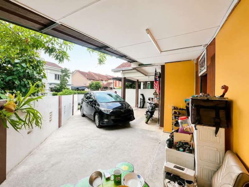 2-storey Terraced House for Sale in Seksyen U10 (Shah Alam) - Nazrin Hakimin - PropertyGuru.com.my