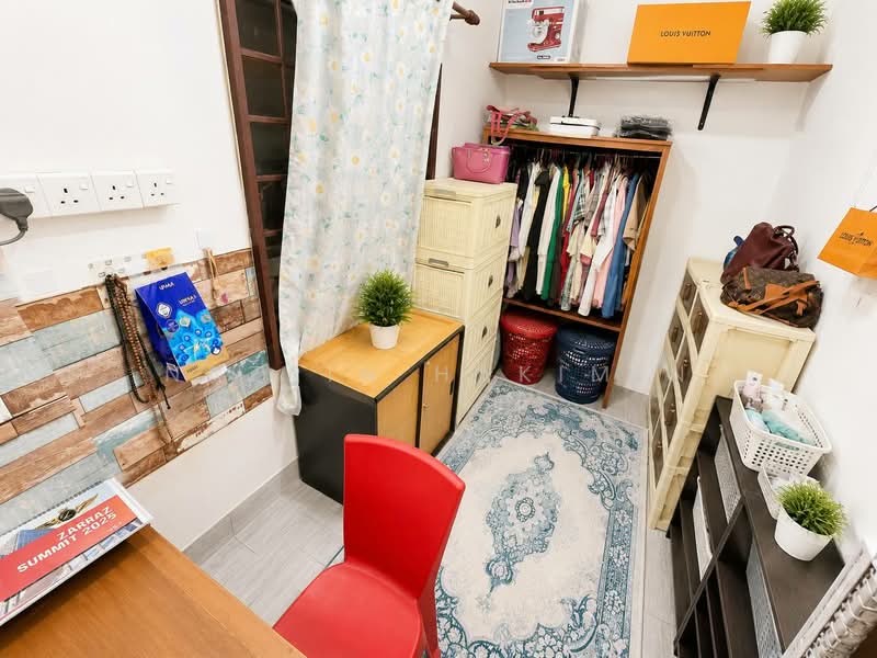 2-storey Terraced House for Sale in Seksyen U10 (Shah Alam) - Nazrin Hakimin - PropertyGuru.com.my